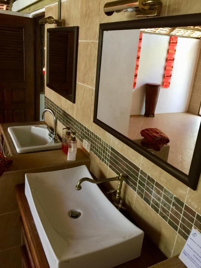 Hotel Sang Tong Huts Mae Hong Son Exterior foto